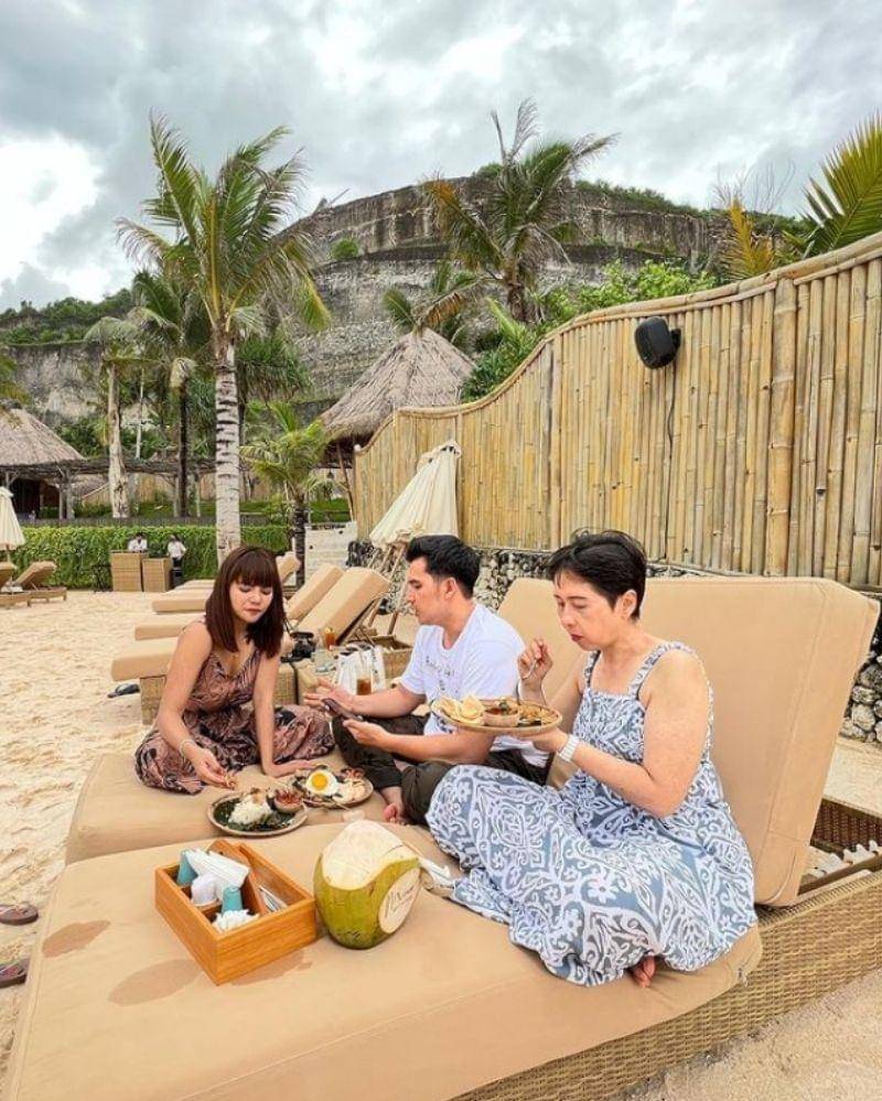 Instagram.com/dinar_candy