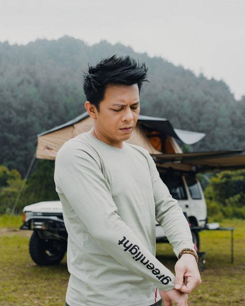 instagram.com/itsgreenlight