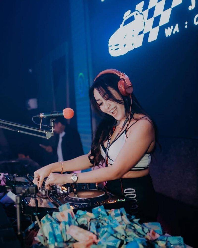 Instagram.com/djtessamorena_real