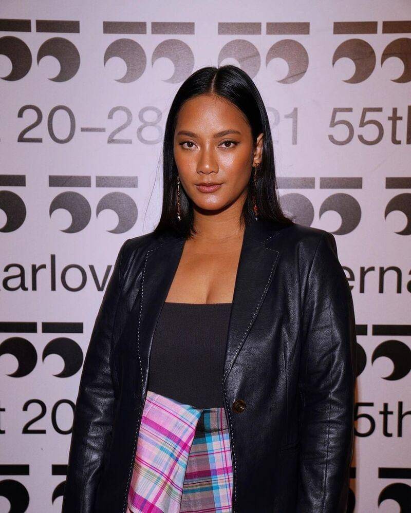 Instagram.com/tarabasro