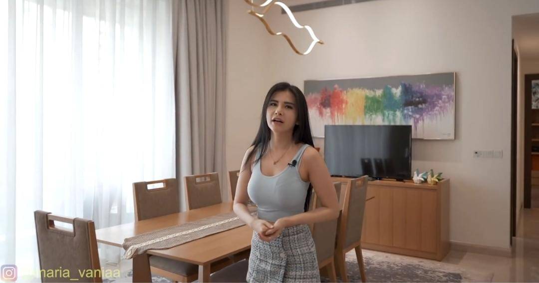 Youtube.com/MARIA VANIA