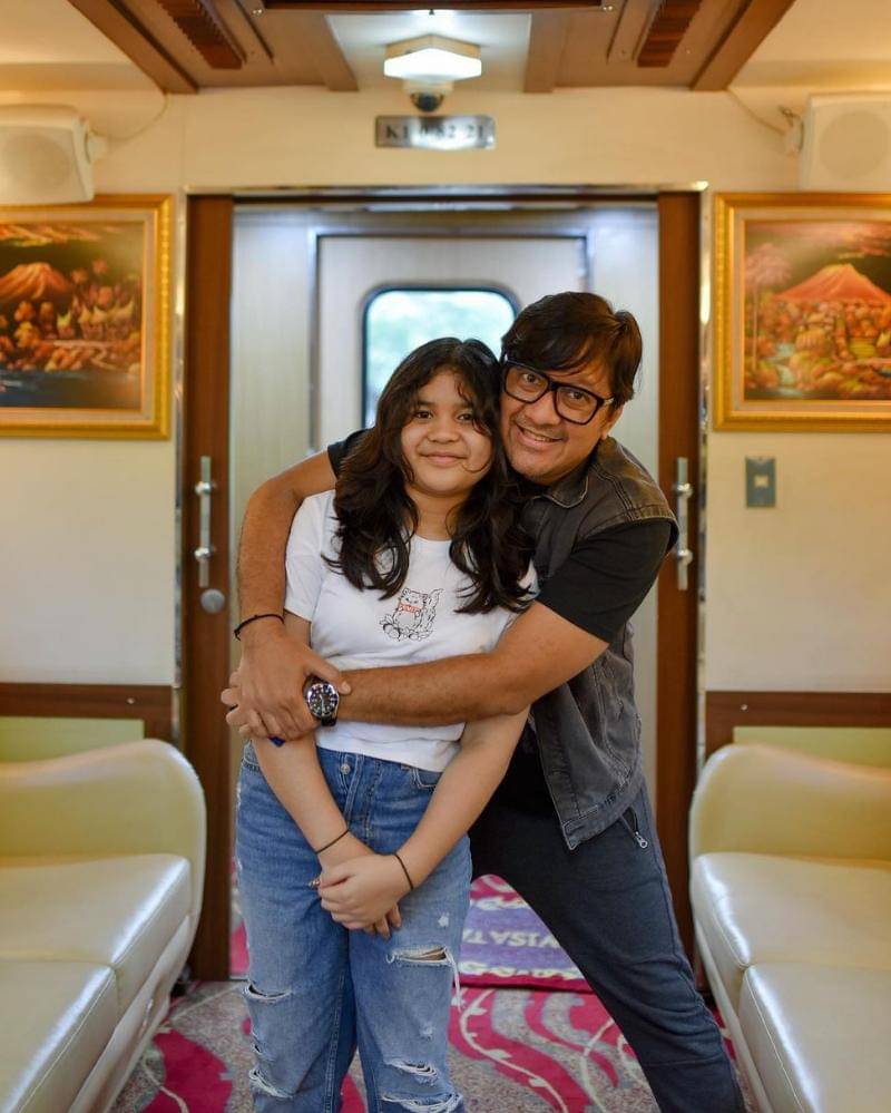 Instagram.com/lovataulany