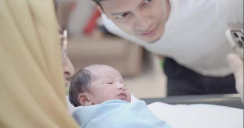 Istri Fedi Nuril, Calysta Vanny Melahirkan Anak Ketiga