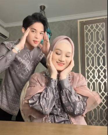 TikTok.com/dindahw14