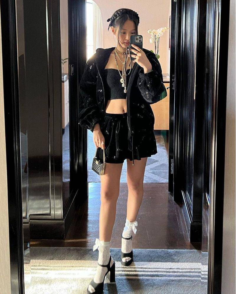 Instagram.com/jennierubyjane