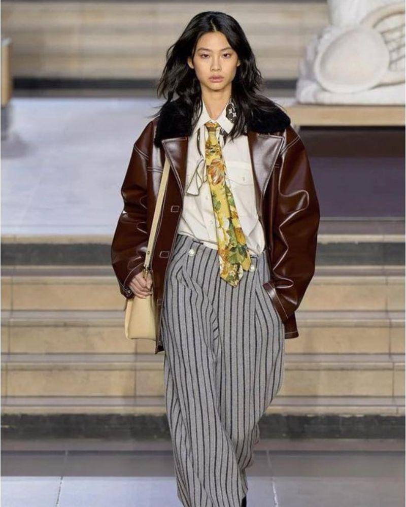 Instagram.com/hoooooyeony