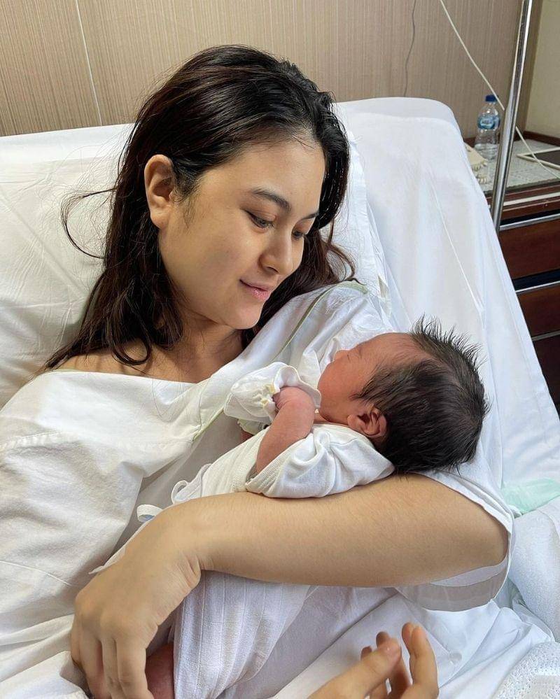 Instagram.com/marcelladaryanani