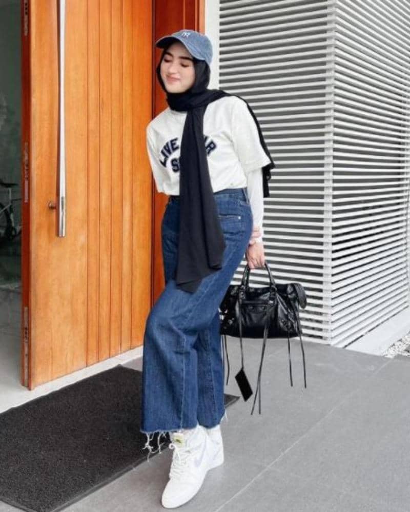 Instagram.com/dinanfajrina