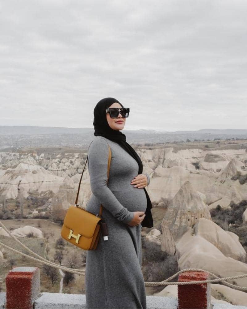Instagram/aurelie.hermansyah