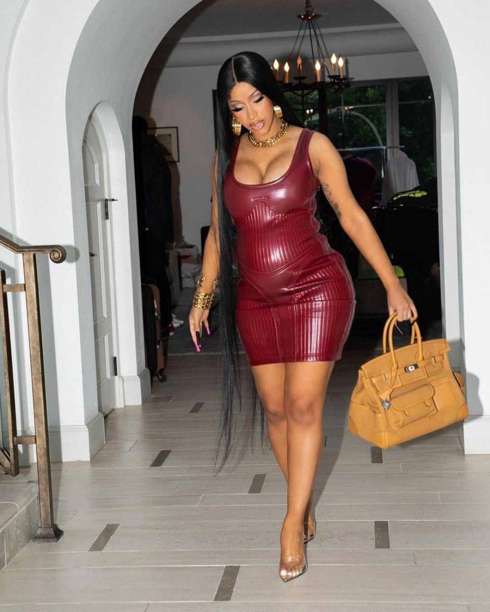 Instagram.com/iamcardib