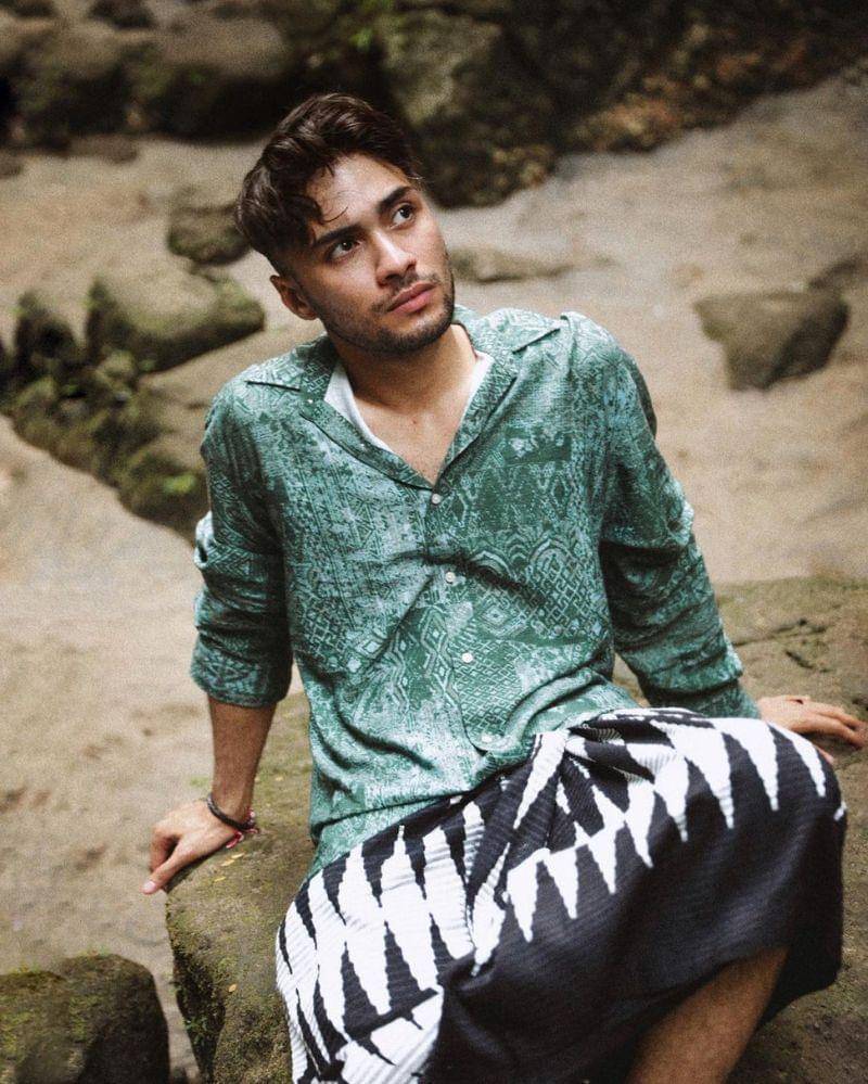 Instagram.com/refalhady