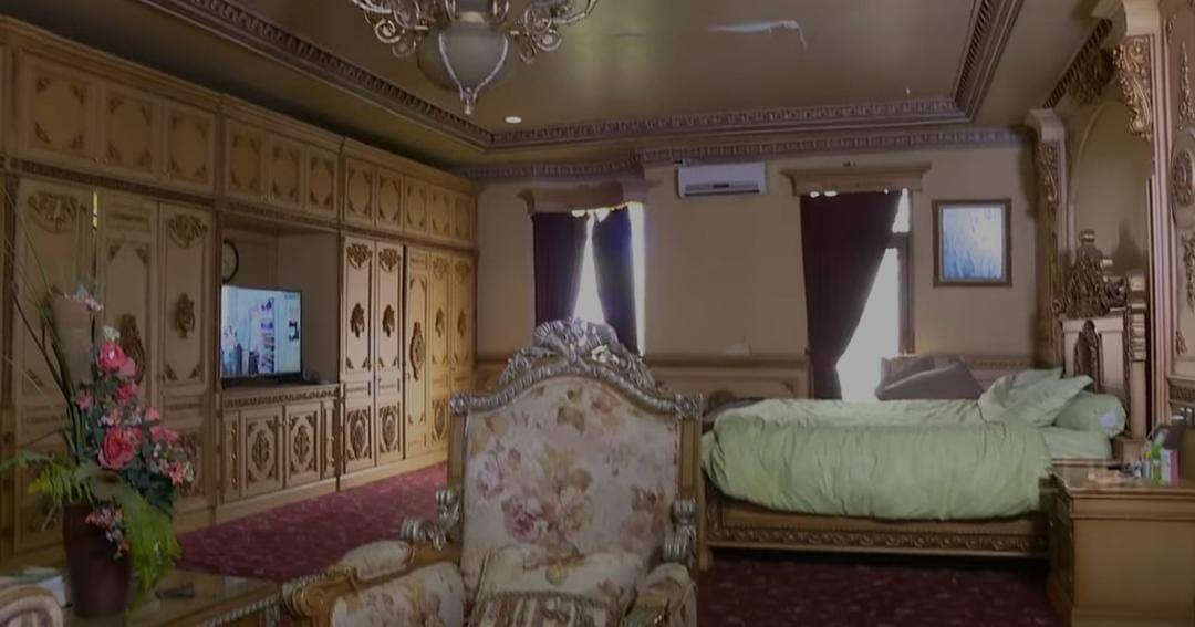 Youtube.com/TRANS TV Official