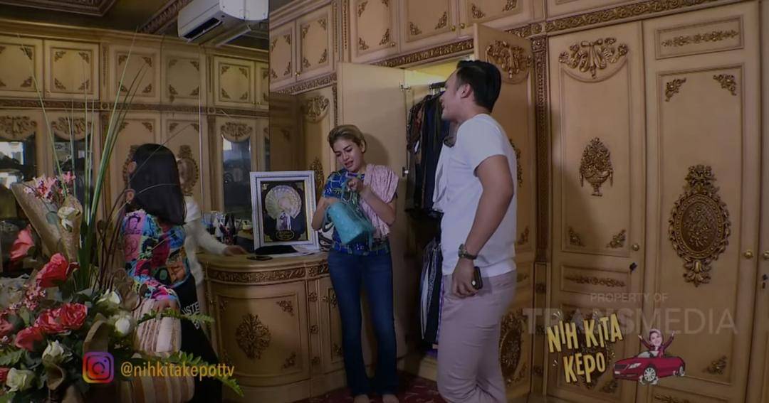 Youtube.com/TRANS TV Official