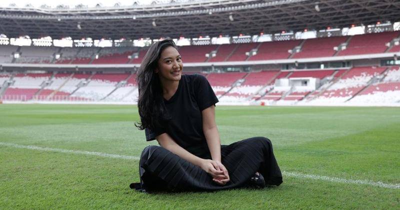 Instagram.com/putri_tanjung