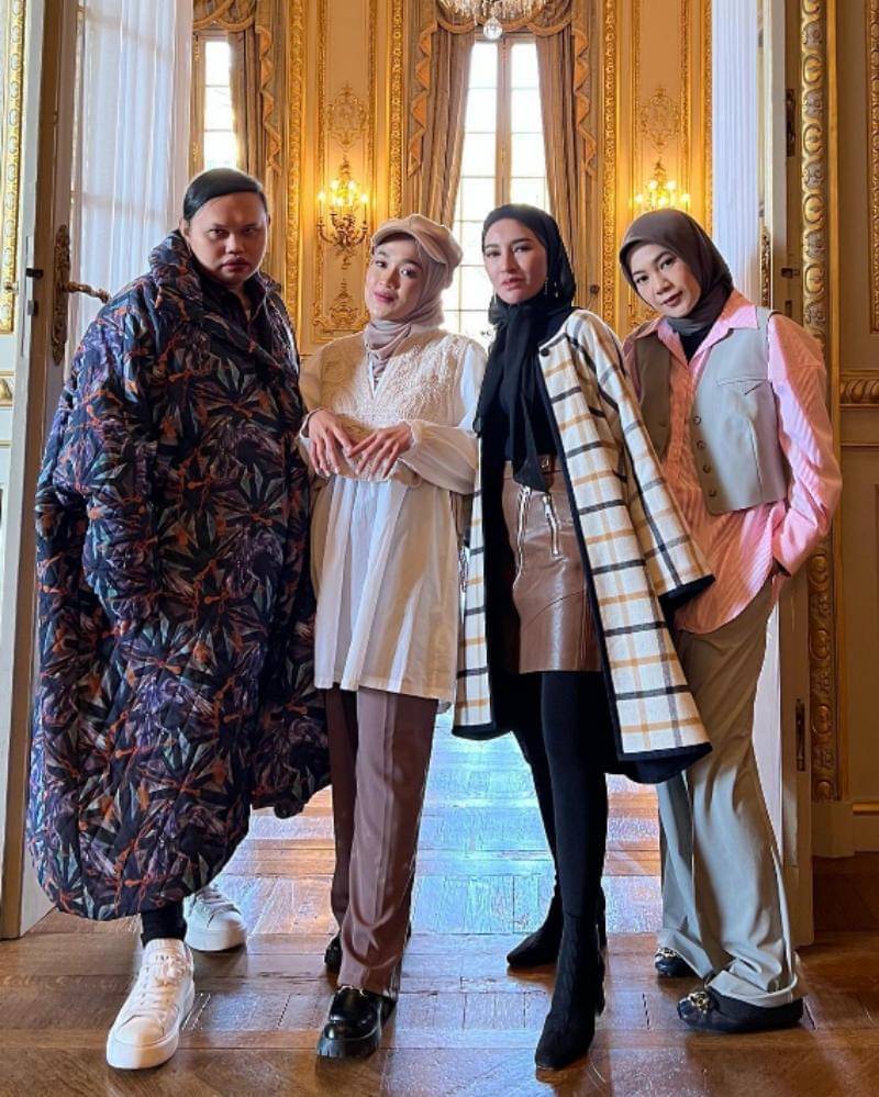 Instagram.com/ecaprasetya