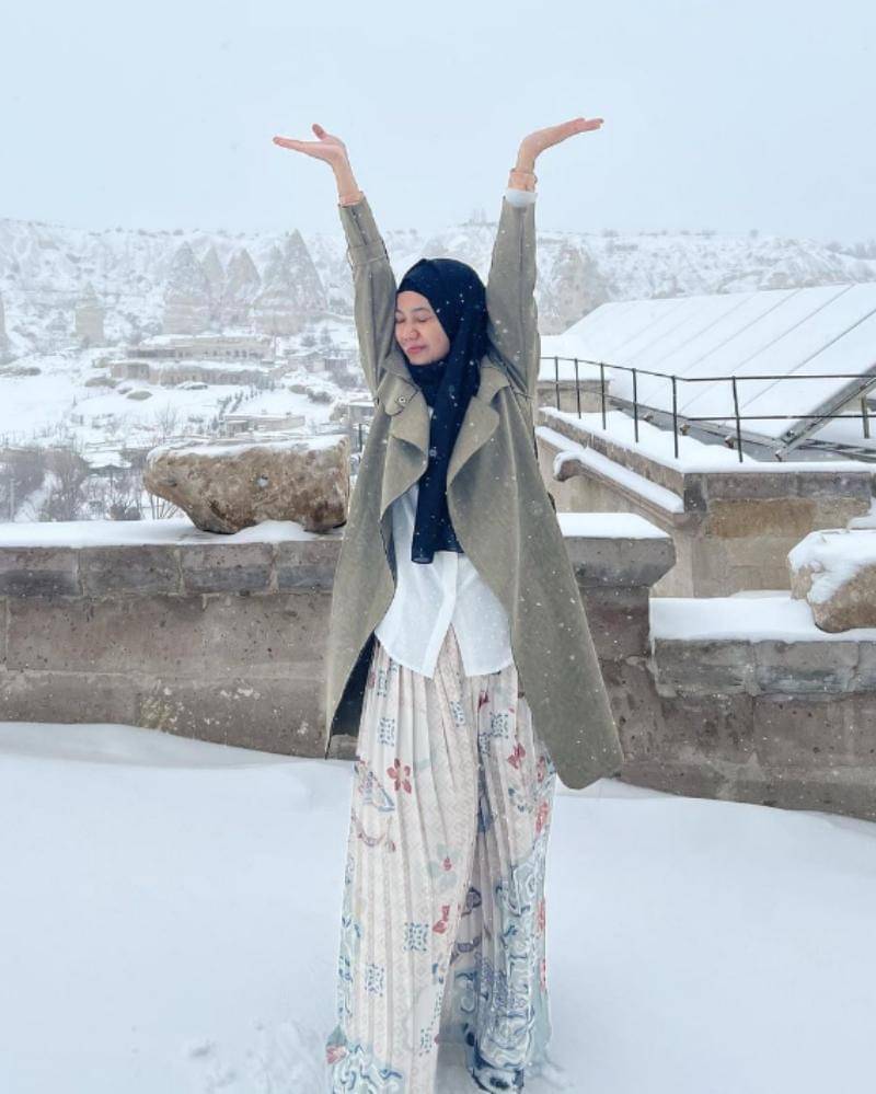 Instagram.com/ecaprasetya