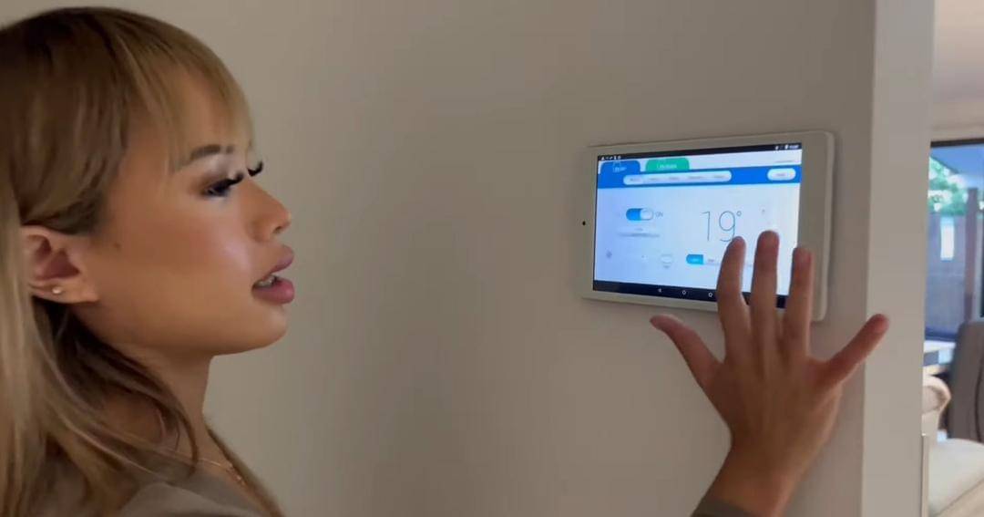 Youtube.com/The Connell Twins