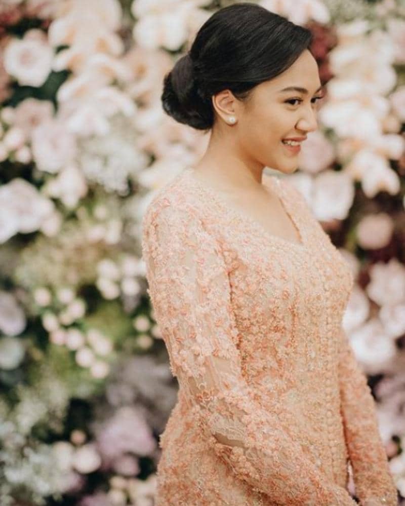 Instagram.com/putri_tanjung