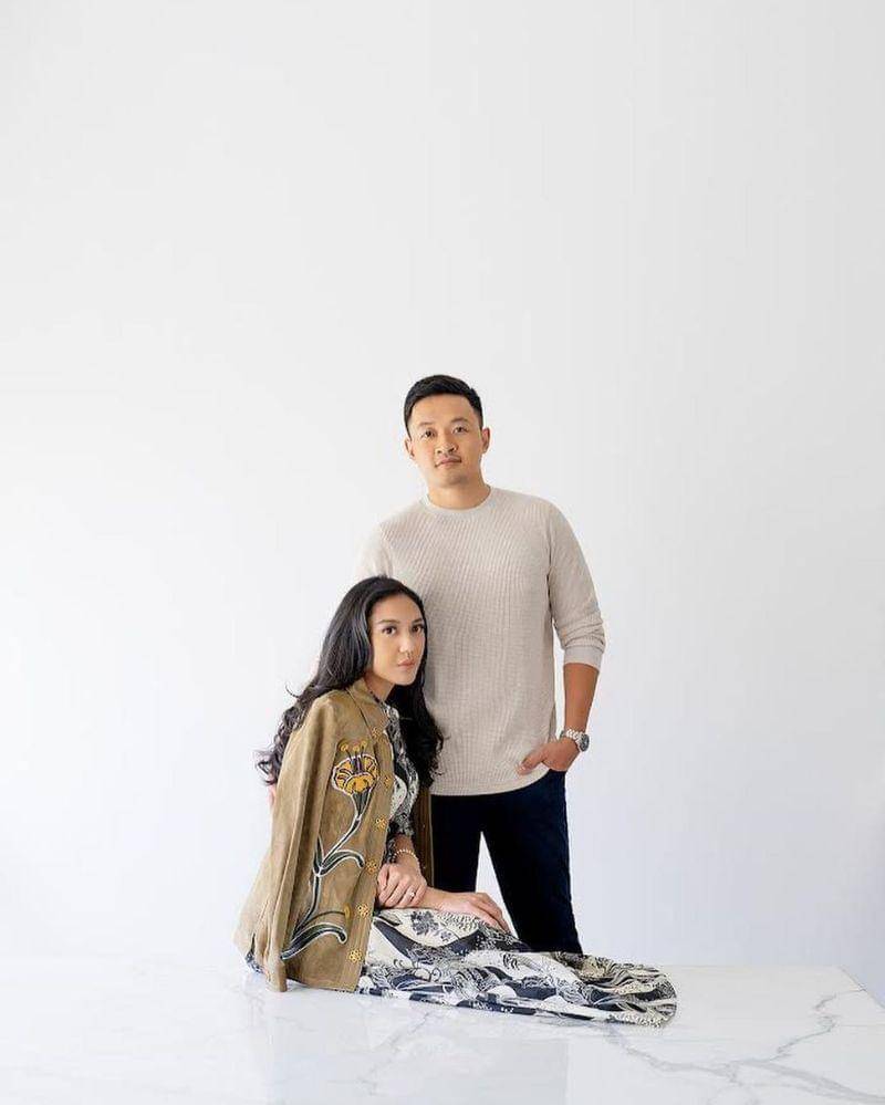 Instagram.com/putri_tanjung