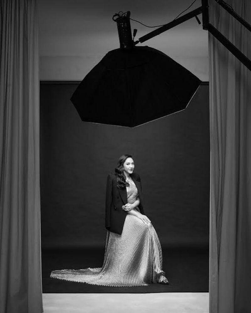 Instagram.com/putri_tanjung