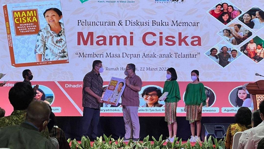 Dok. “Mami Ciska: Memberi Masa Depan Anak-anak Terlantar"