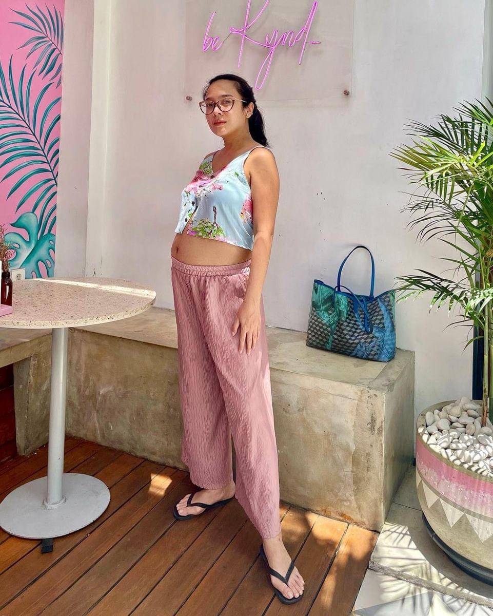 Instagram.com/dea_ananda