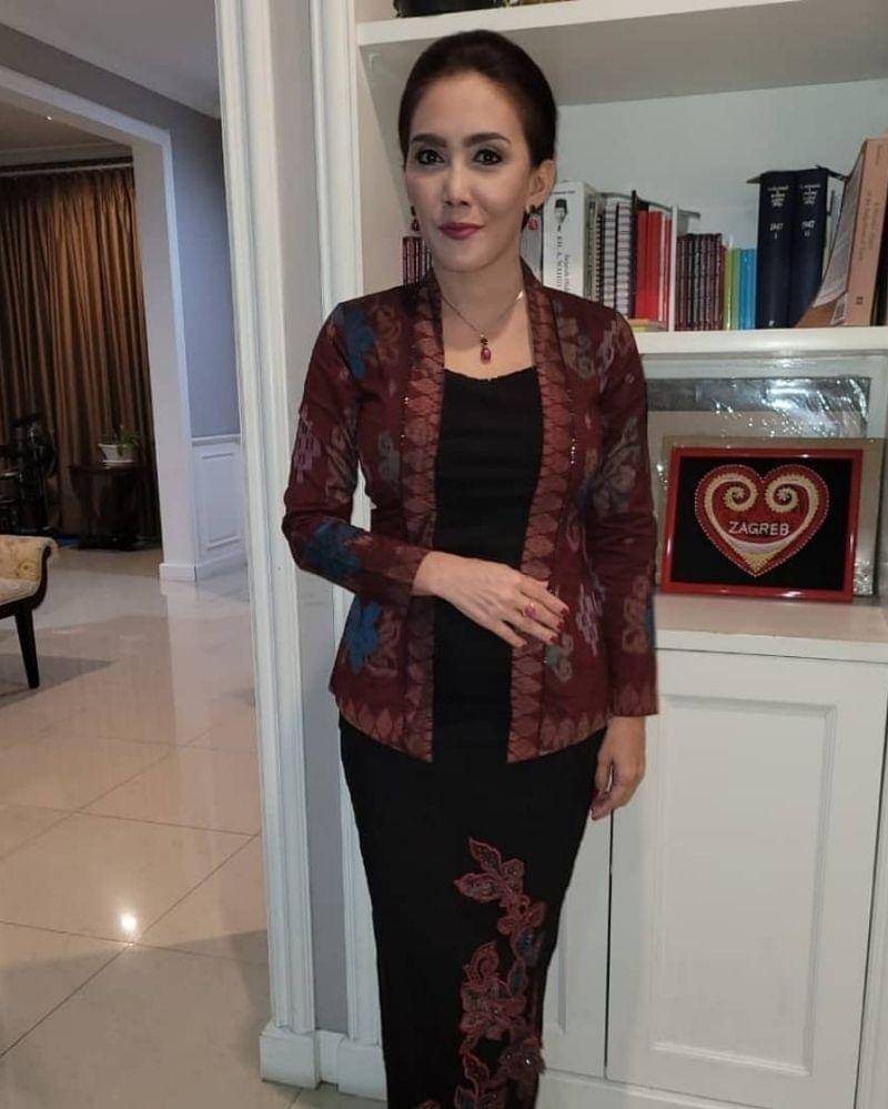 Instagram.com/riekediahp