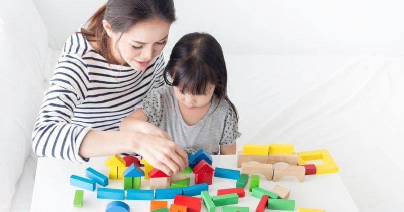 Shutterstock/Akkalak Aiempradit