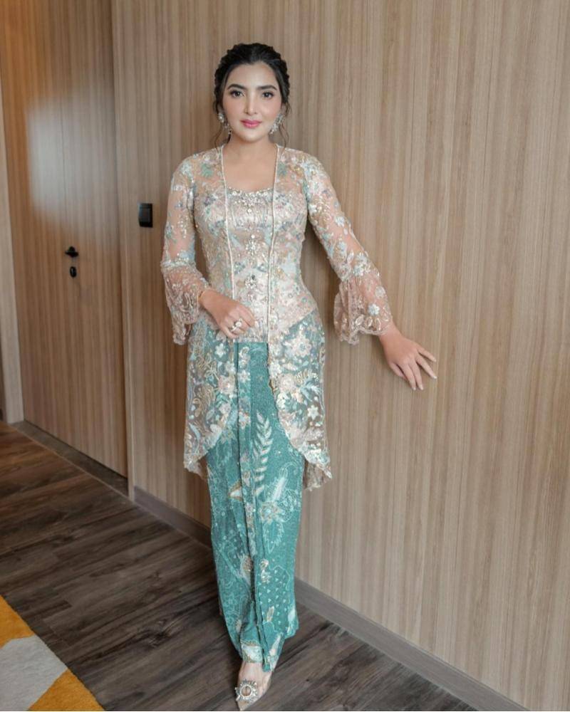 Instagram/ashanty_ash