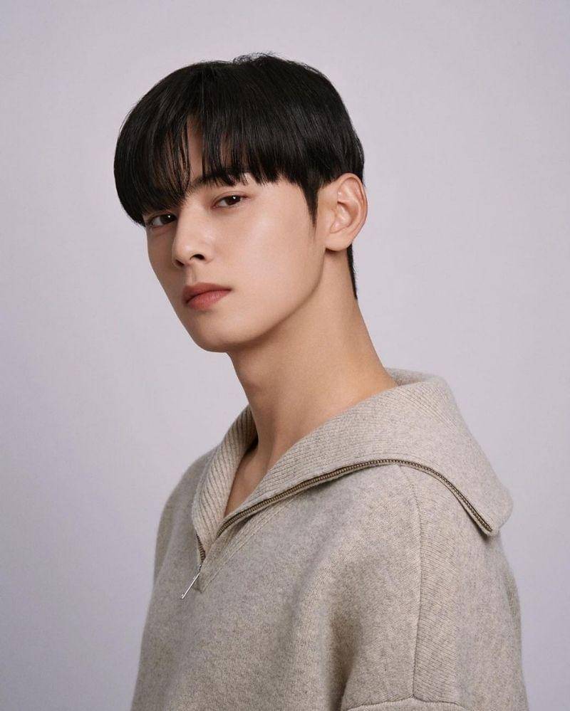 Instagram.com/eunwo.o_c