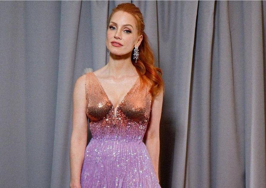 https://www.instagram.com/jessicachastain/?hl=en