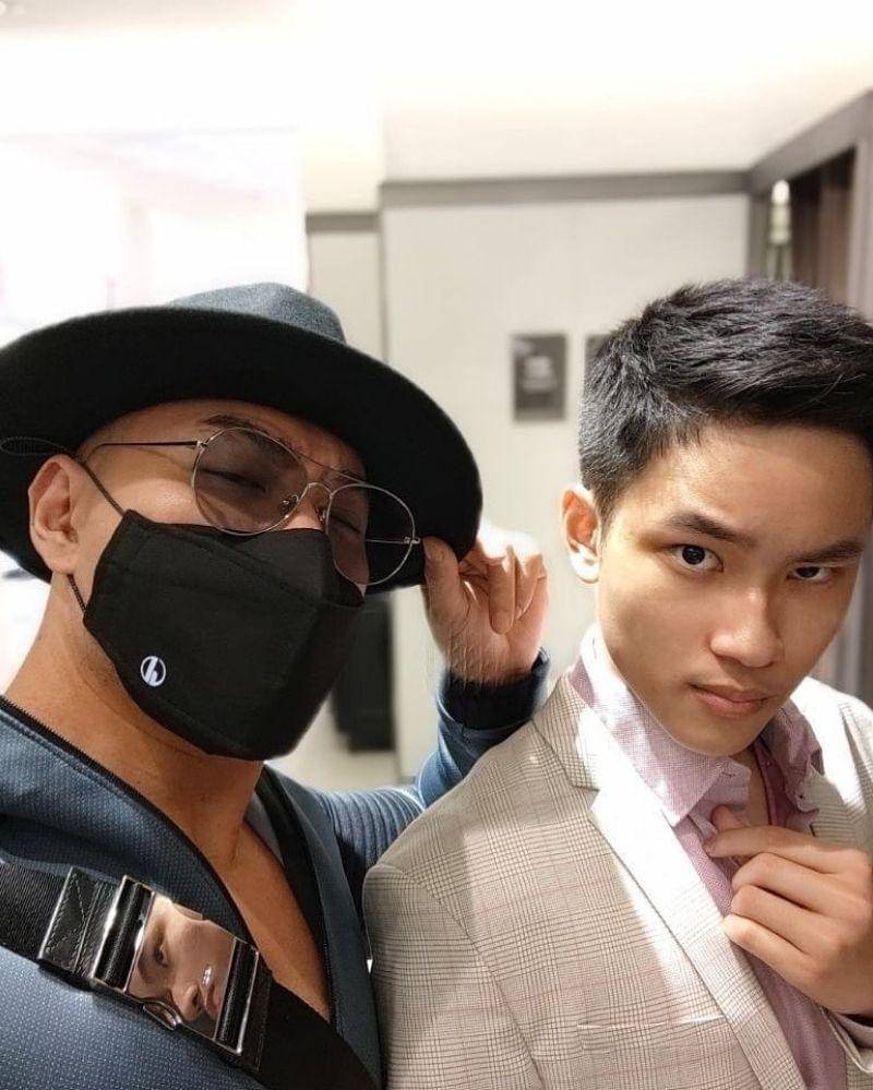 Instagram.com/azkacorbuzier