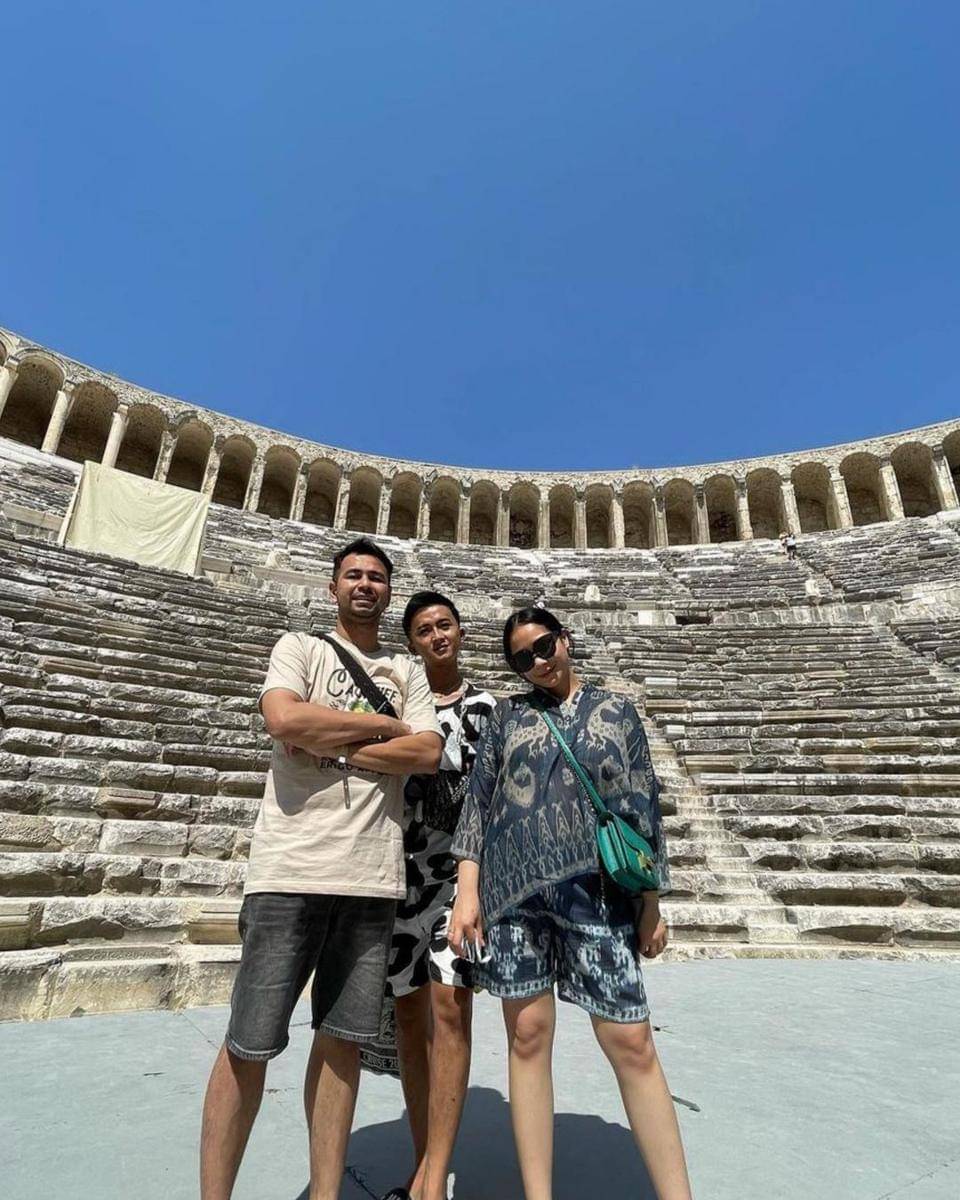 Instagram.com/sesenraffinagita