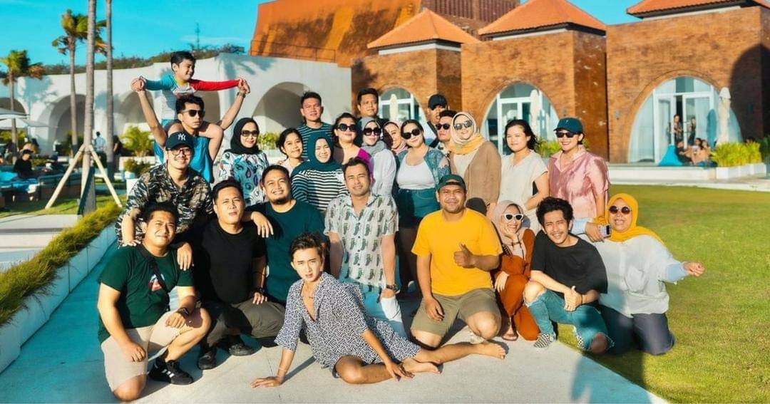 Instagram.com/sesenraffinagita