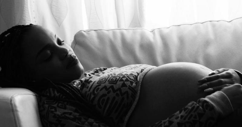 Tidur terlalu lama saat hamil - Unsplash/Dexswaggerboy