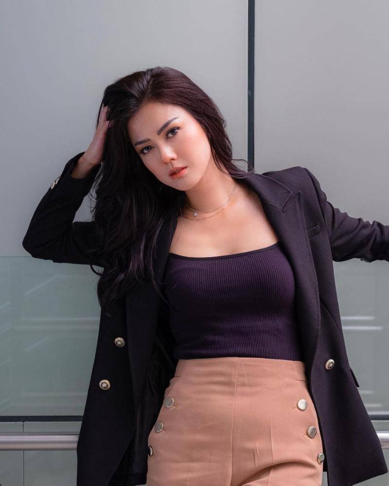 Instagram.com/nitagunawan09