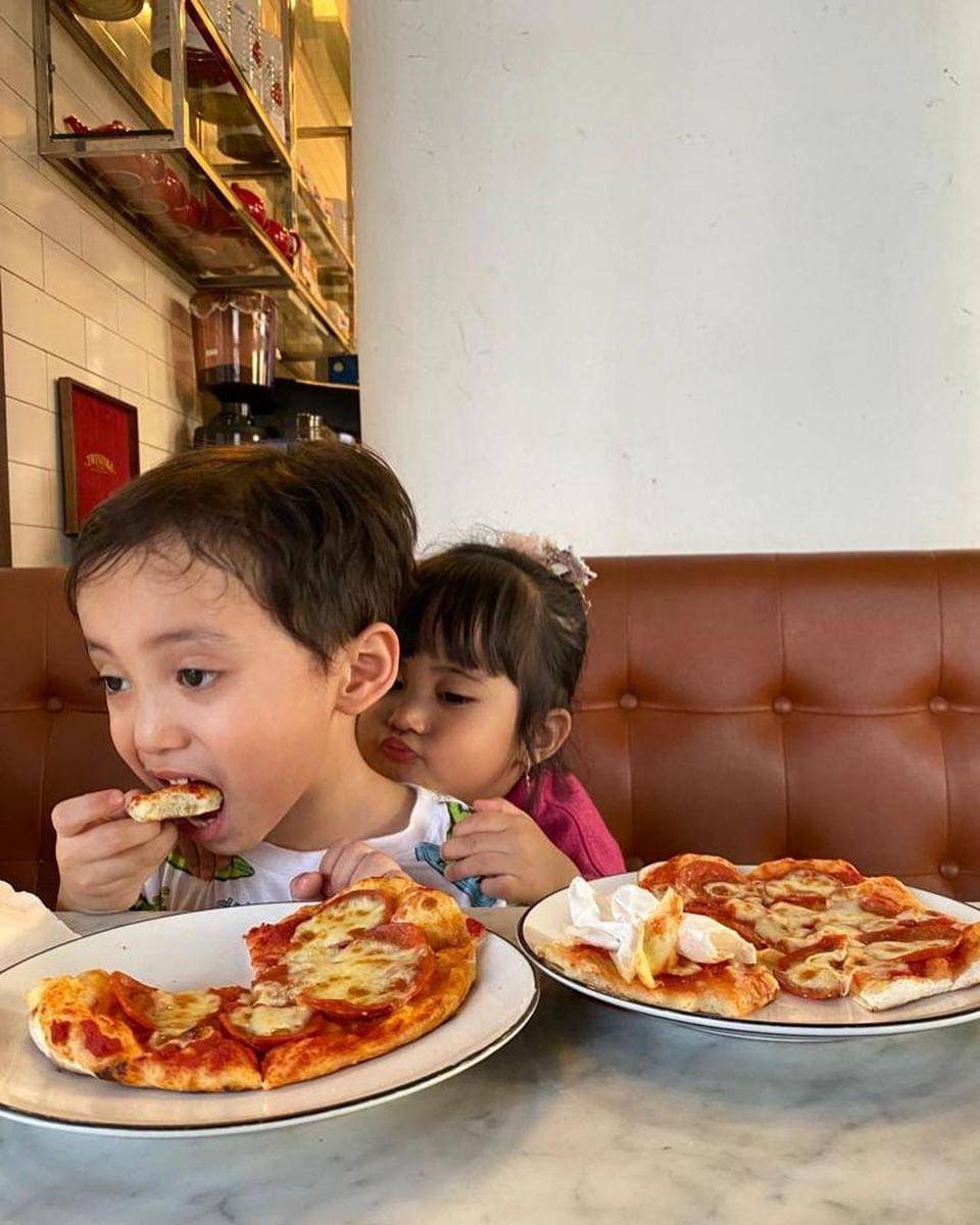 Instagram.com/Rachelvennya