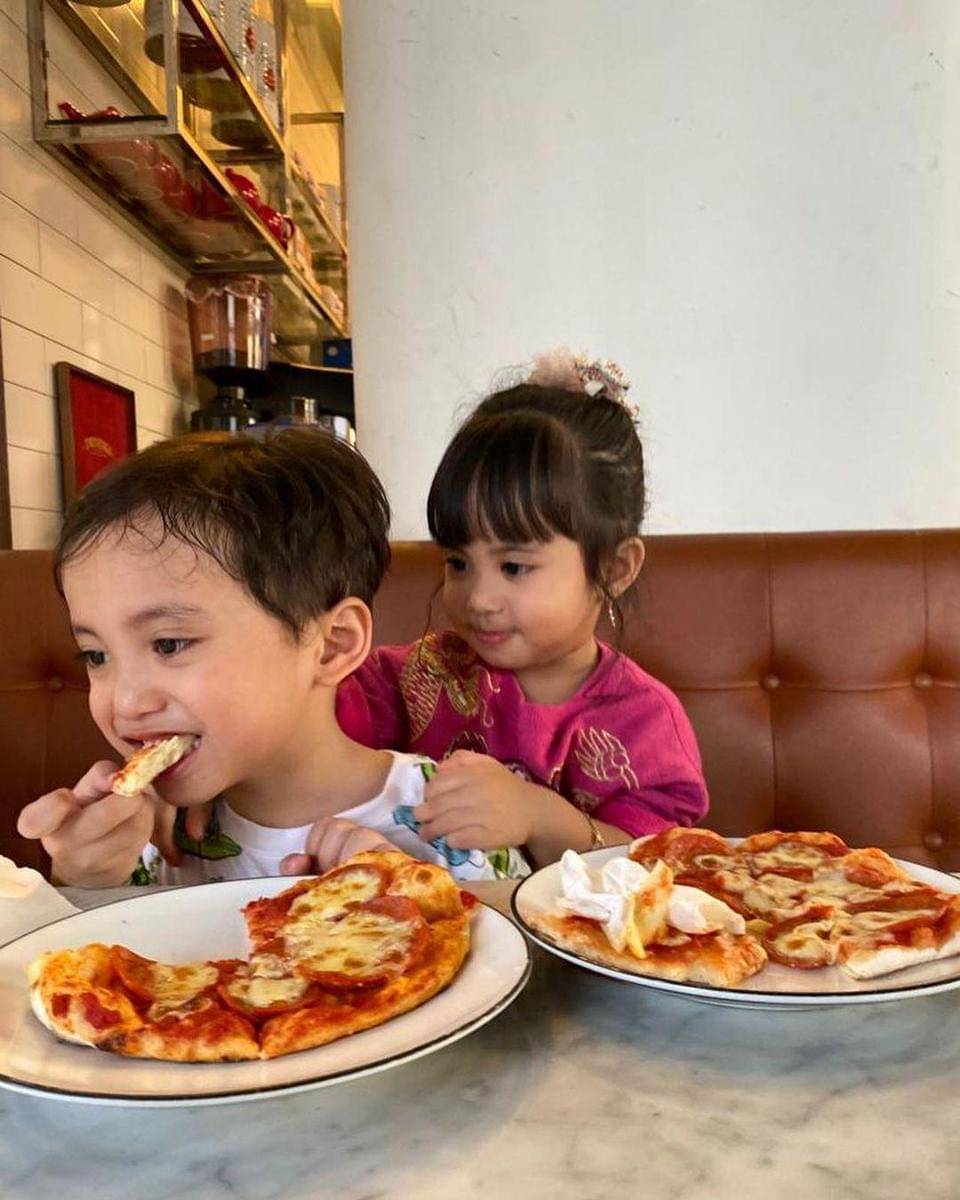 Instagram.com/Rachelvennya