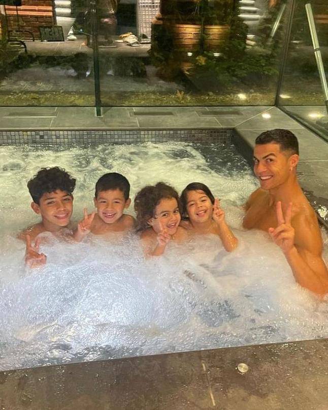 Instagram.com/cristiano