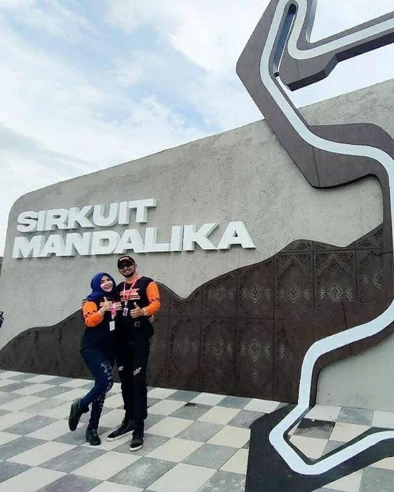 Instagram.com/@roro.fitria1989