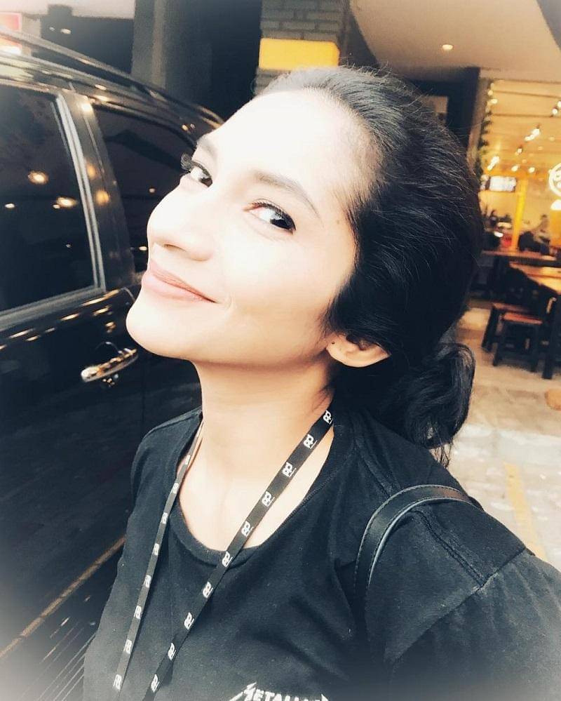 instagram.com/virayuniar81