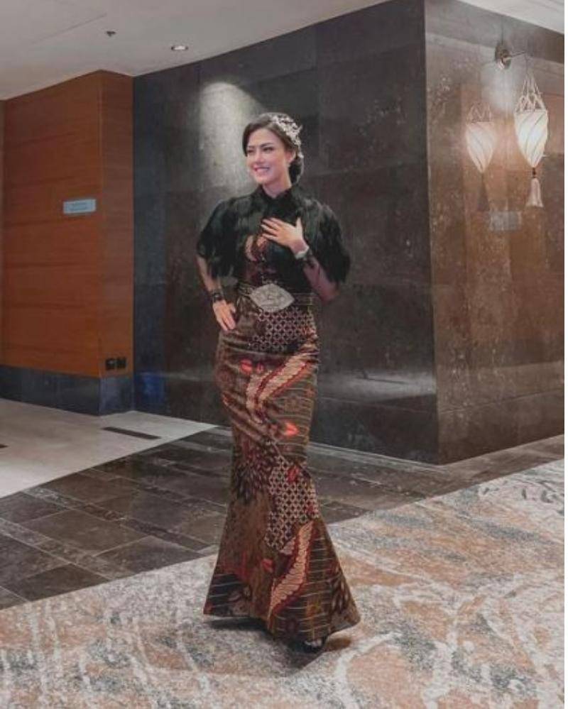 Instagram.com/nitagunawan09/