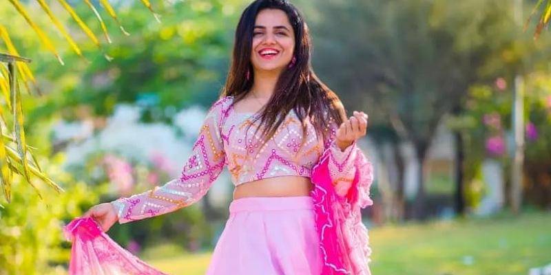 Instagram/purohitbhavini