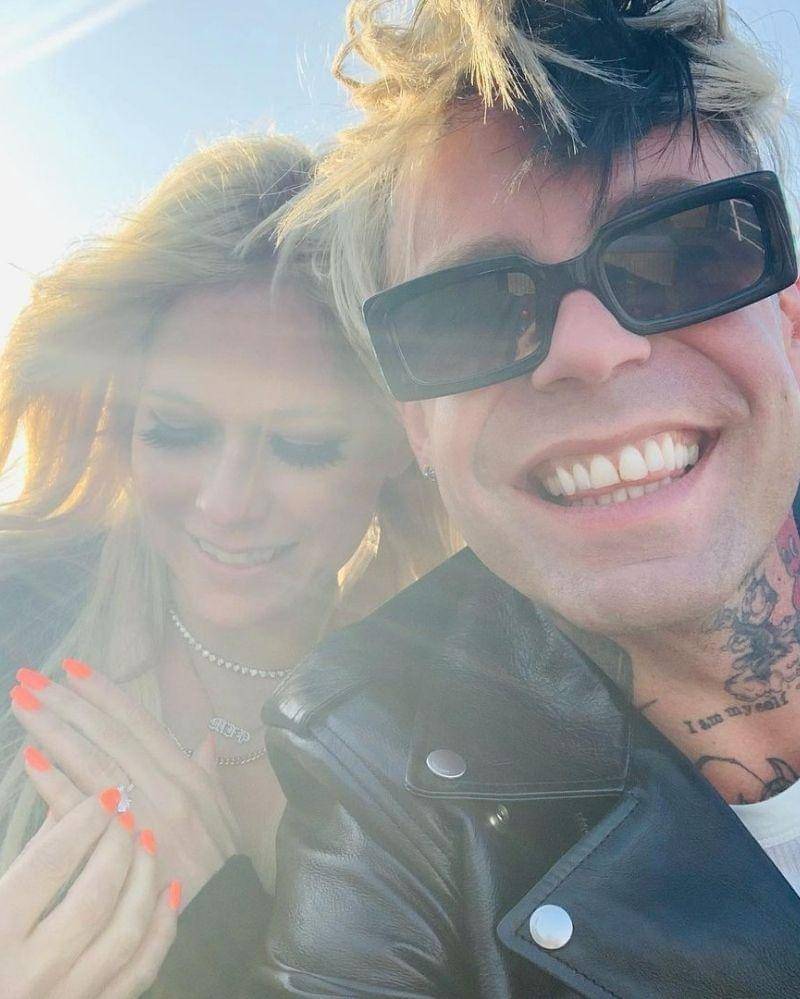 Instagram.com/avrillavigne