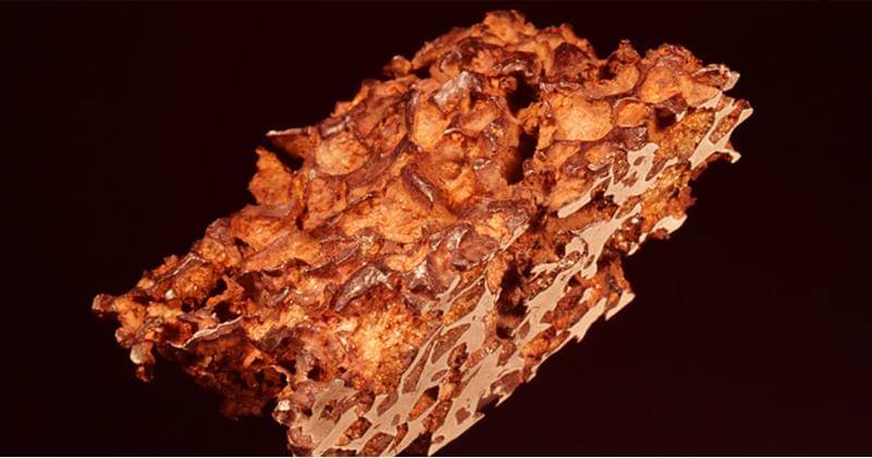 Meteorit campuran logam dan bebatuan milik Museum NHM London yang ditemukan di Gurun Atacama, Chili - Nhm.ac.uk