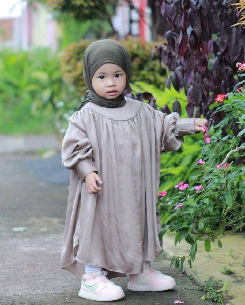 Instagram.com/eganoviantika_98