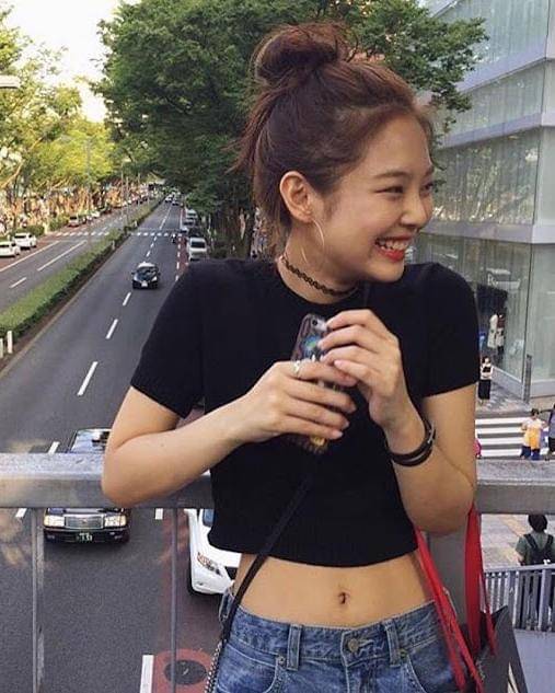 Instagram.com/jennierubyjane