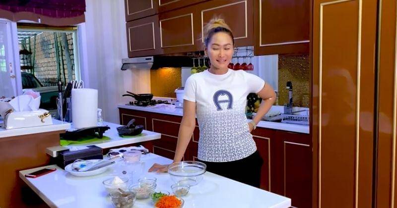 Youtube.com/Inul Daratista Official