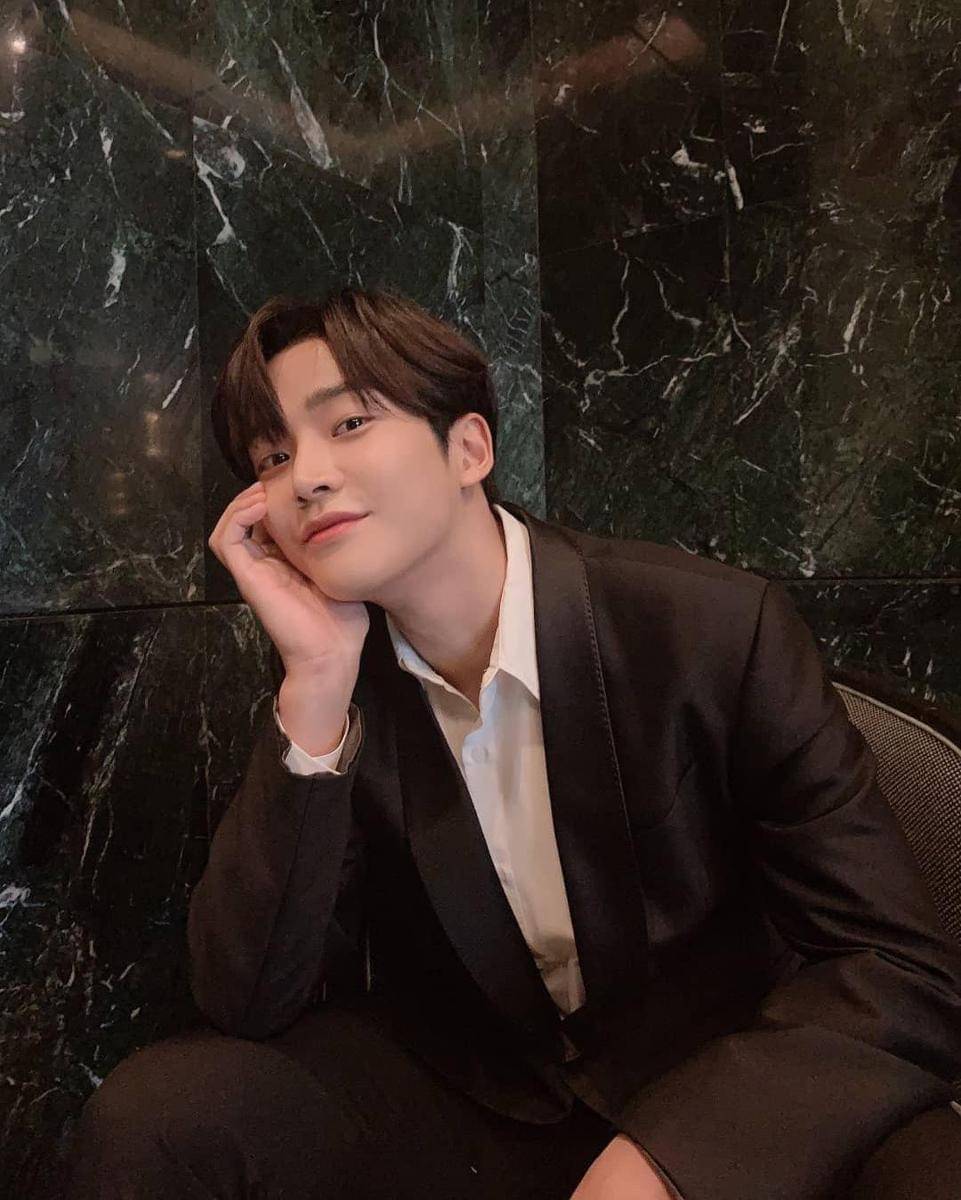 Instagram.com/ewsbdi