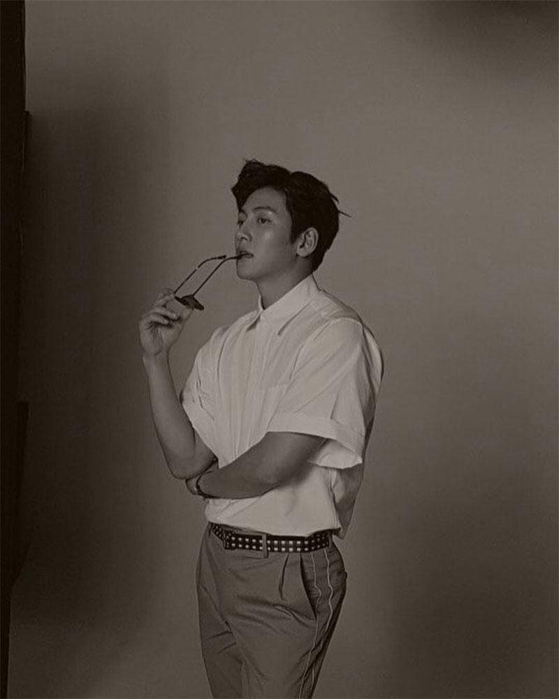 Instagram.com/jichangwook